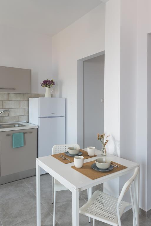 Avli Apartments Pyrgadikia Exteriér fotografie